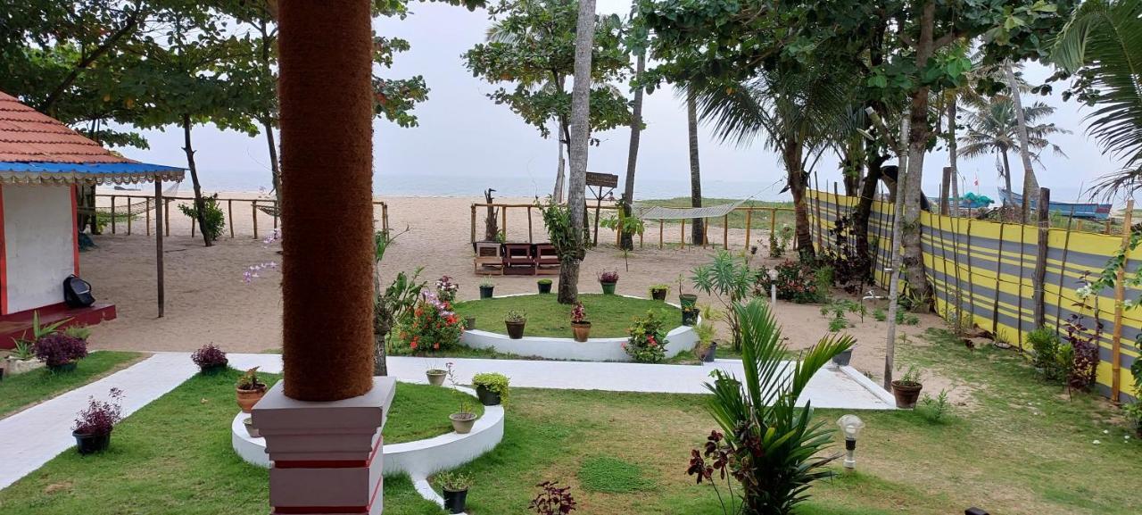 Marari Phoenix Beach Homestay มาราริคุลาม ภายนอก รูปภาพ