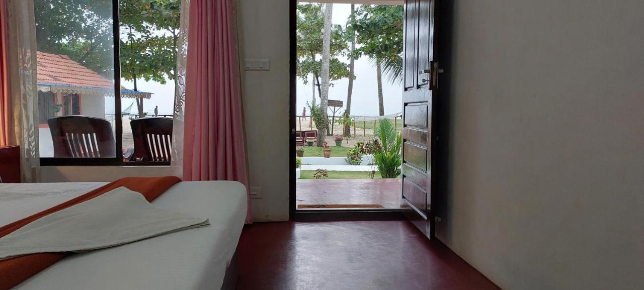 Marari Phoenix Beach Homestay มาราริคุลาม ภายนอก รูปภาพ