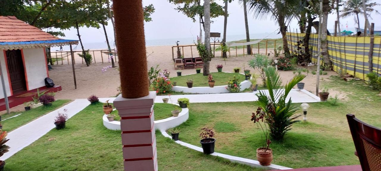 Marari Phoenix Beach Homestay มาราริคุลาม ภายนอก รูปภาพ