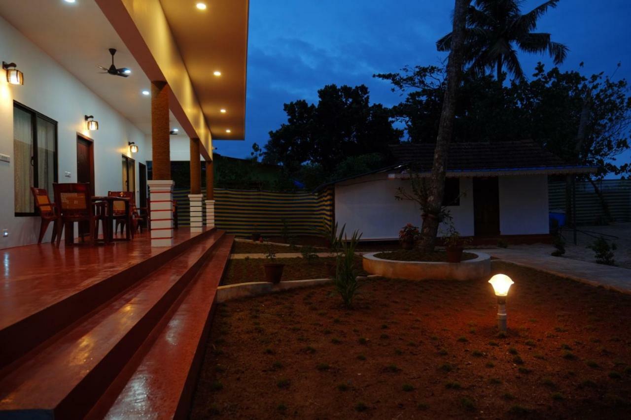 Marari Phoenix Beach Homestay มาราริคุลาม ภายนอก รูปภาพ