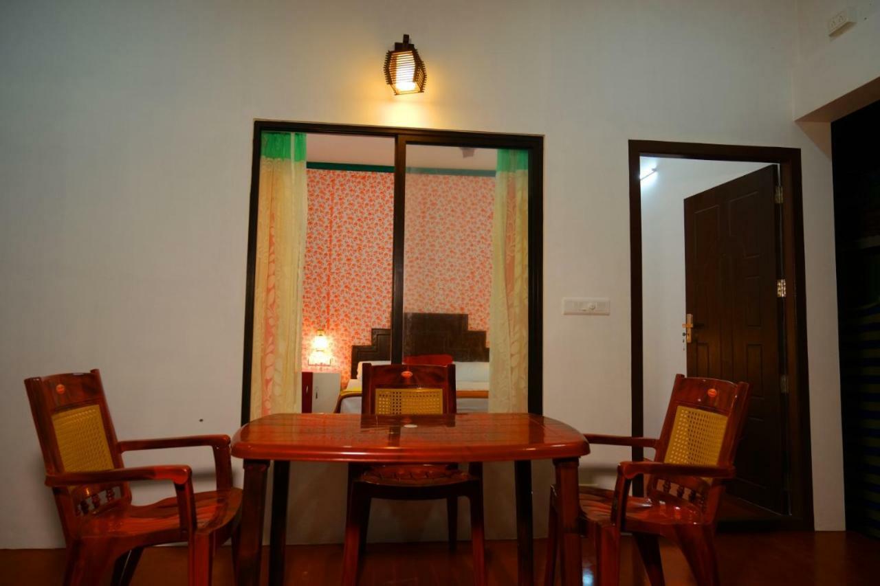 Marari Phoenix Beach Homestay มาราริคุลาม ภายนอก รูปภาพ